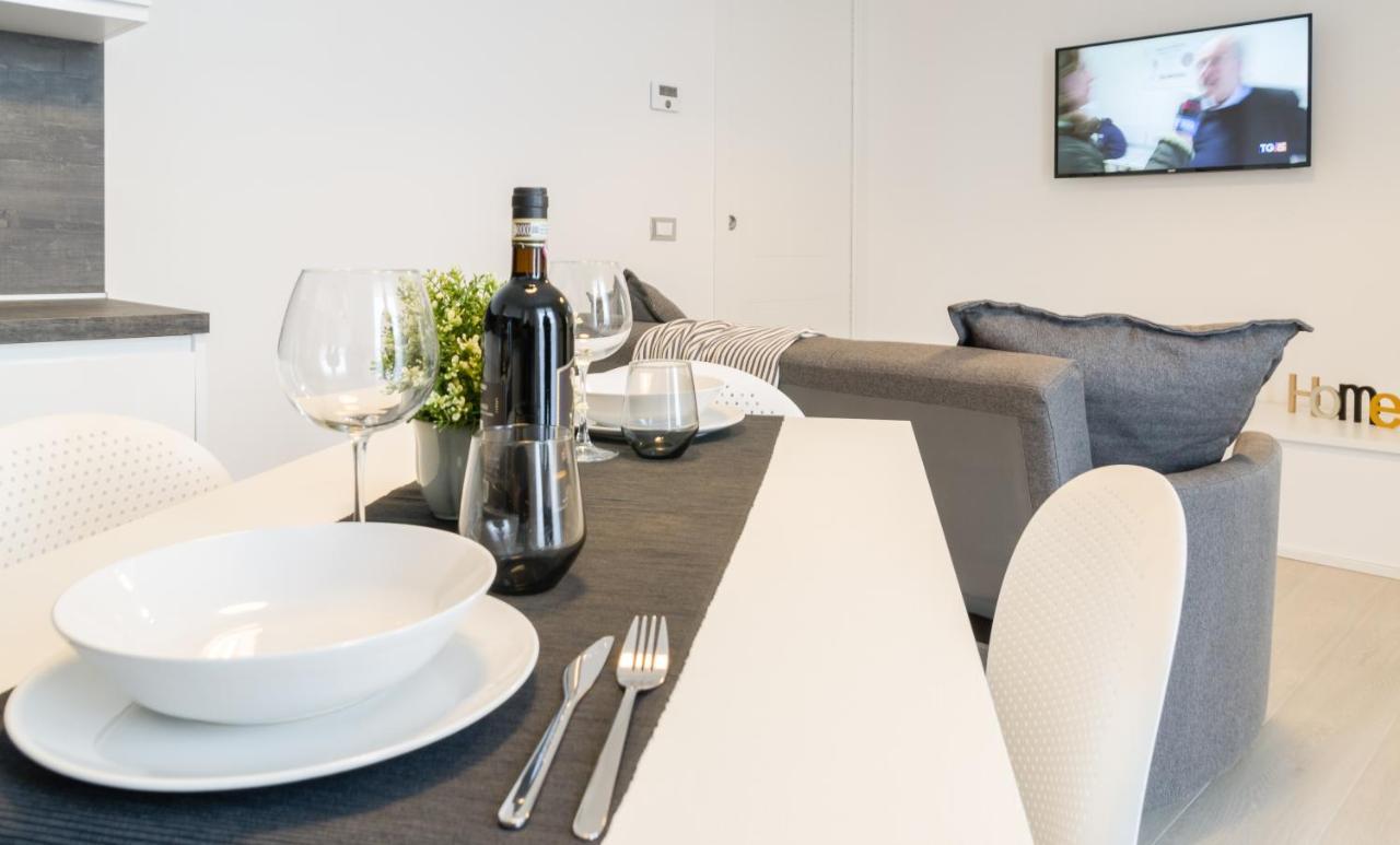 Fco Secrets Luxury Apartment Fiumicino Eksteriør billede